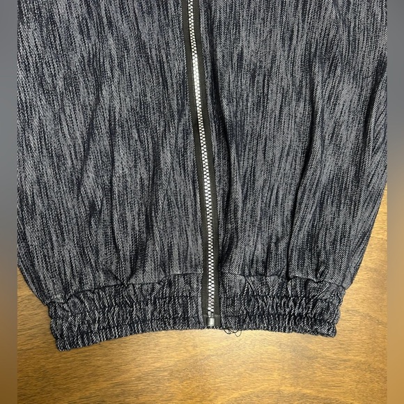 Women Dark Gray Hoodie and Jogger Set Size S (0346) - Picture 9 of 16